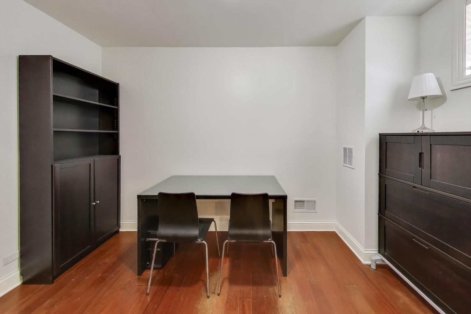 2150 West Addison Street, Unit 1 Chicago, IL 60618 - Photo 19 of 30 Gallery Image 19