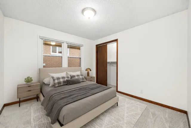 $1,550 | 609 East 3rd Street, Unit 5, Lockport, IL 60441