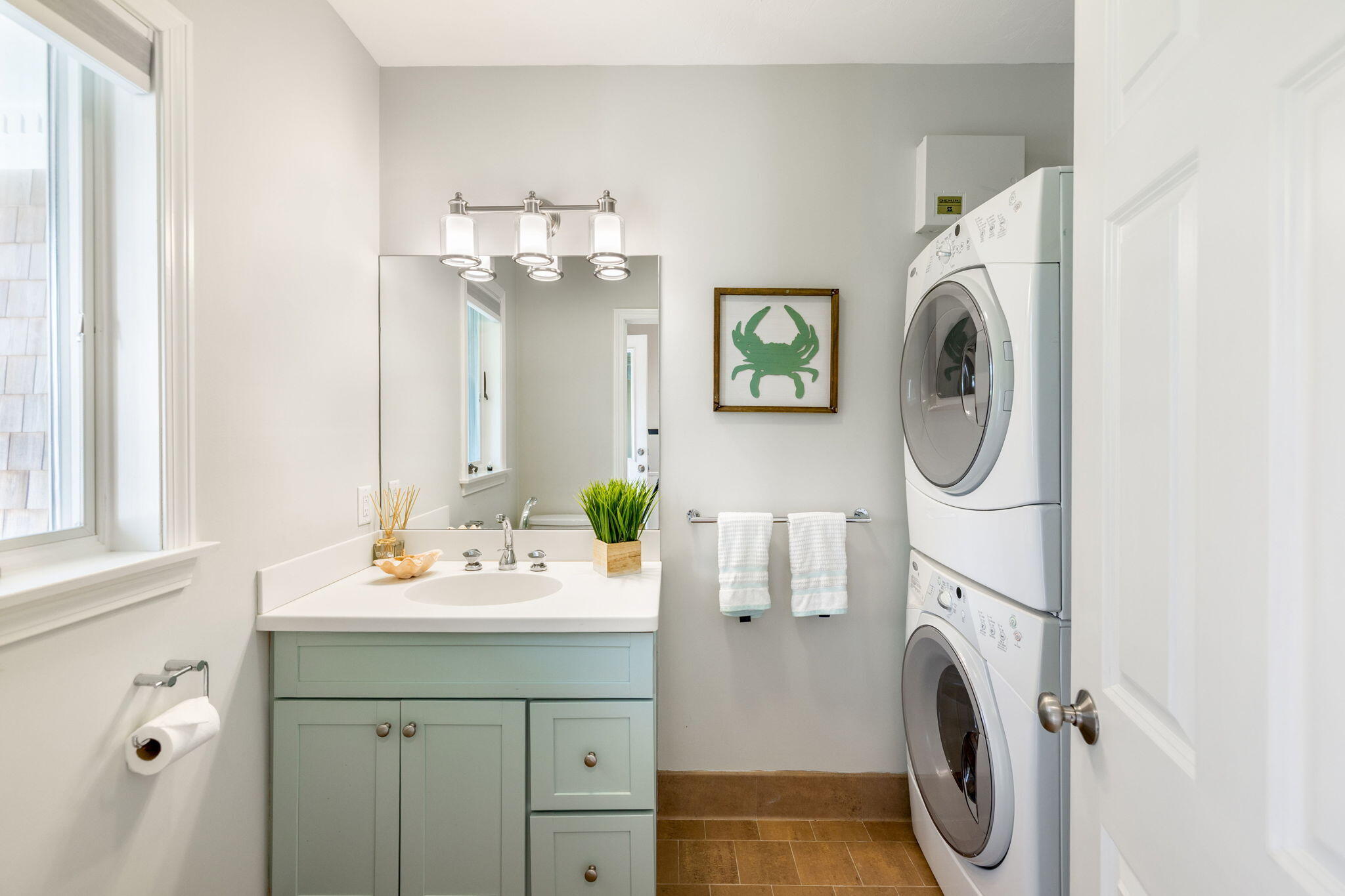 33 Torrey Road East Sandwich, MA 02537 - Photo 20 of 39 a bathroom with a sink mirror and toilet