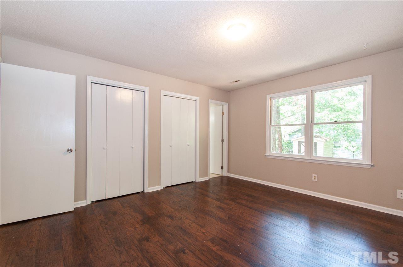 7401 Thorn Ridge Road Raleigh, NC 27613 - Photo 11 of 30