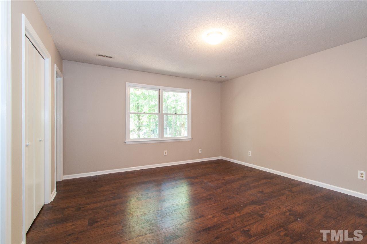 7401 Thorn Ridge Road Raleigh, NC 27613 - Photo 12 of 30
