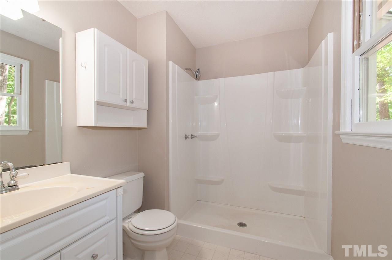 7401 Thorn Ridge Road Raleigh, NC 27613 - Photo 13 of 30