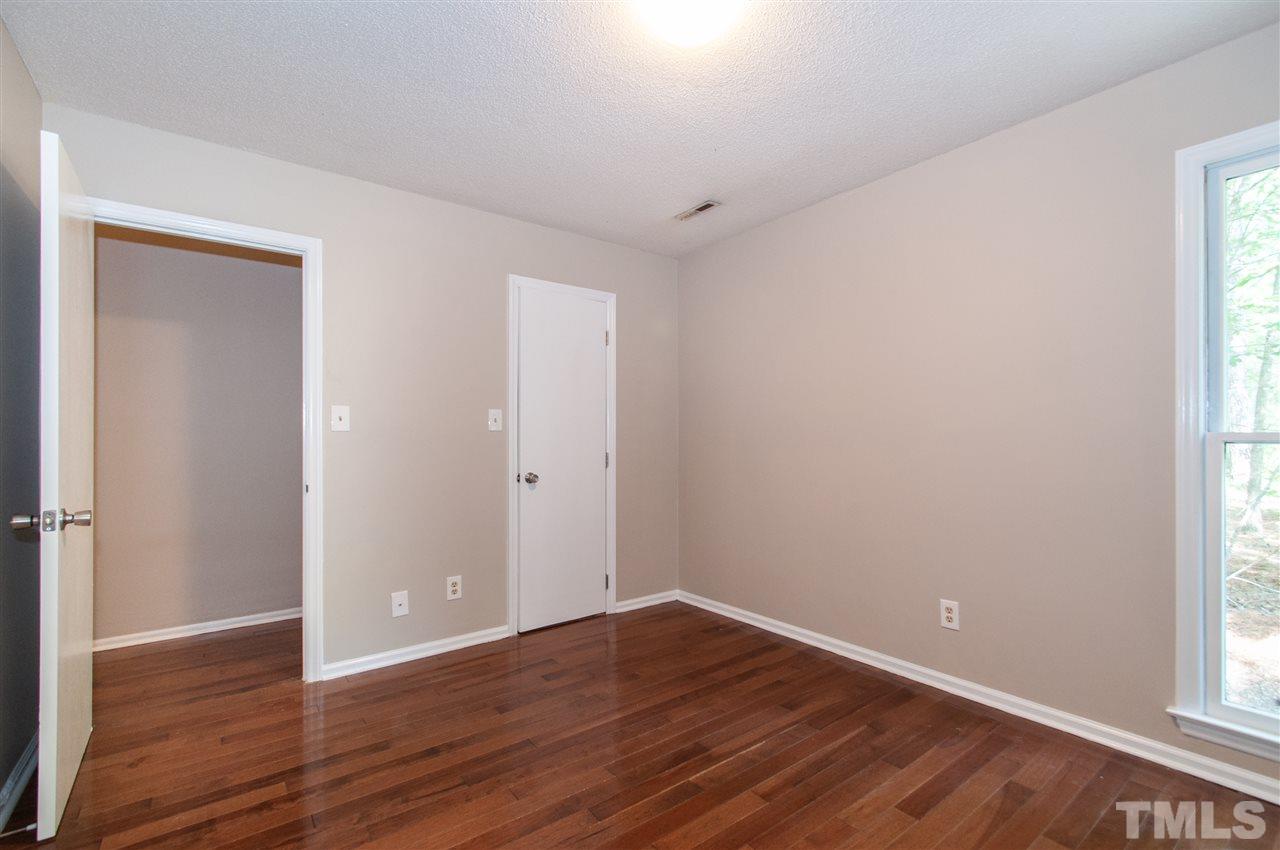 7401 Thorn Ridge Road Raleigh, NC 27613 - Photo 16 of 30
