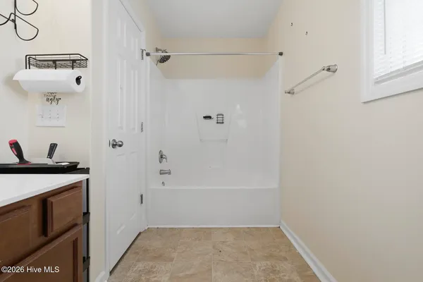 $279,000 | 70 Thornbury Drive, Rocky Point, NC 28457
