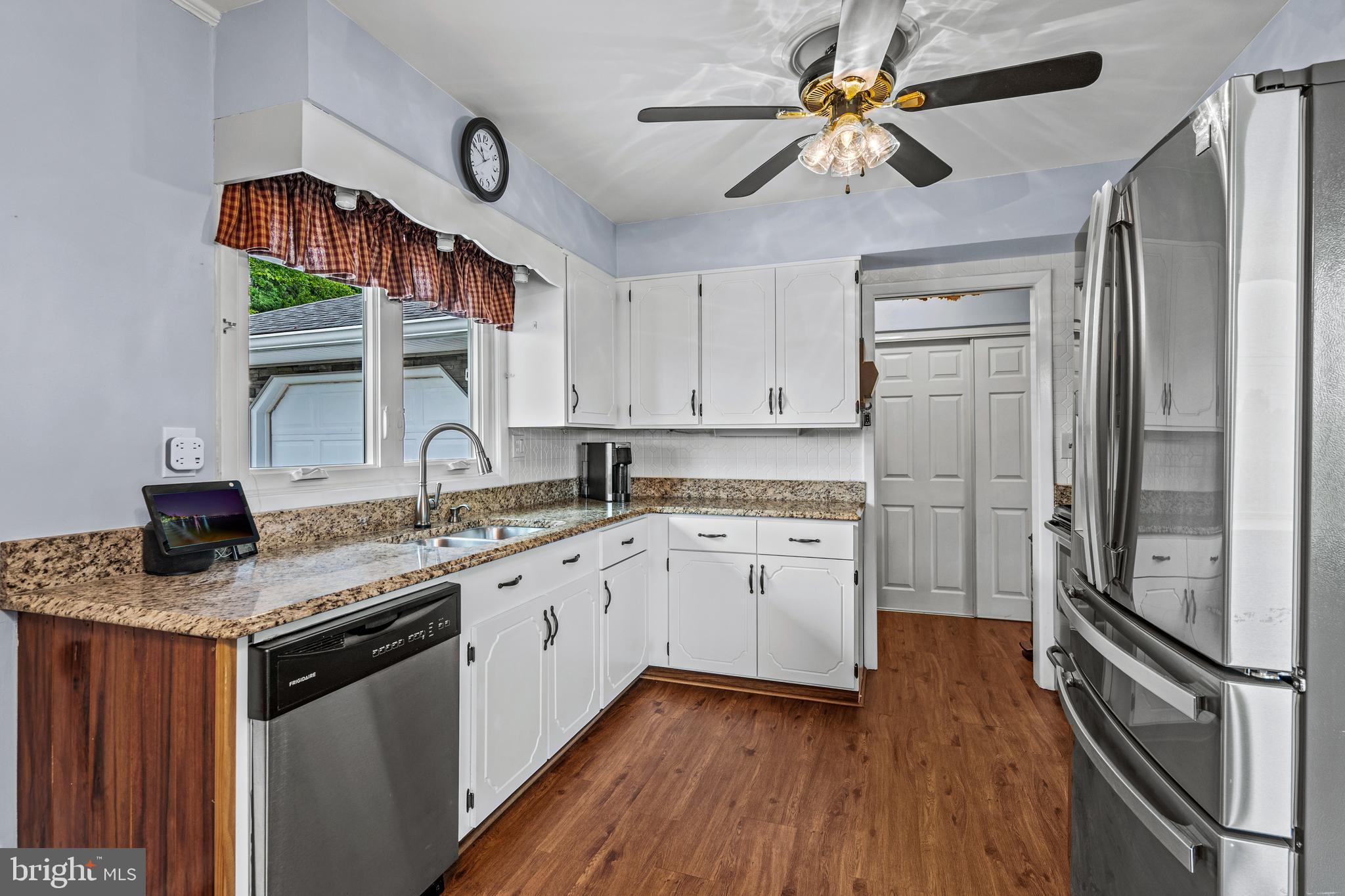 4090 Boteler Road Mount Airy, MD 21771 - Photo 7 of 52 Kitchen