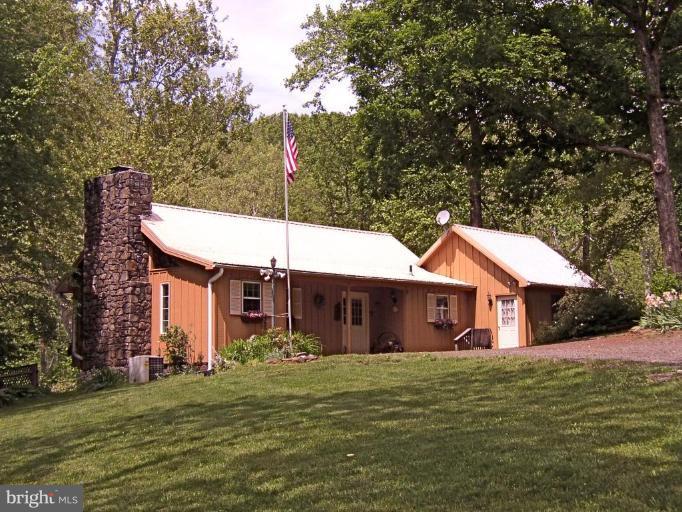 7122 Dudie Road Marshall, VA 20115 - Photo 1 of 14 Exterior (Main)
