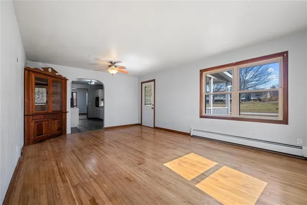 $280,000 | 2459 Hillsville Road, Edinburg, PA 16116