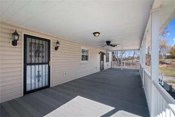 $280,000 | 2459 Hillsville Road, Edinburg, PA 16116