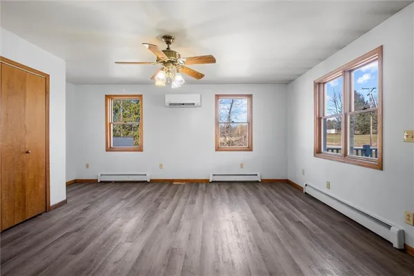 $280,000 | 2459 Hillsville Road, Edinburg, PA 16116