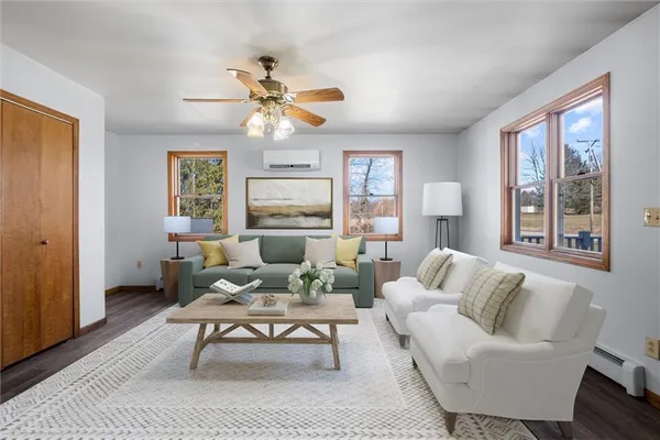 $280,000 | 2459 Hillsville Road, Edinburg, PA 16116