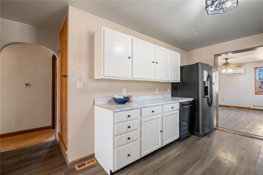 2459 Hillsville Road Edinburg, PA 16116 - Photo 8 of 32