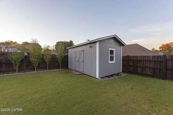 $299,500 | 23 Spindrift Drive, Jackson, TN 38305