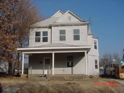 1135 West Hamilton Street Springfield, MO 65802 - Photo 1 of 1 Primary Photo
