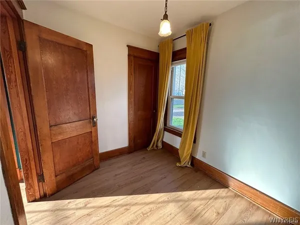 $1,600 | 175 12th Avenue, North Tonawanda, NY 14120