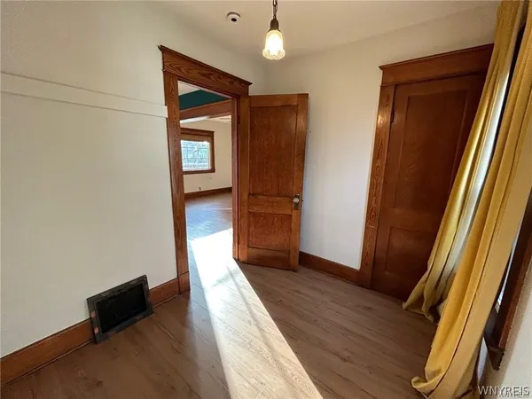 $1,600 | 175 12th Avenue, North Tonawanda, NY 14120
