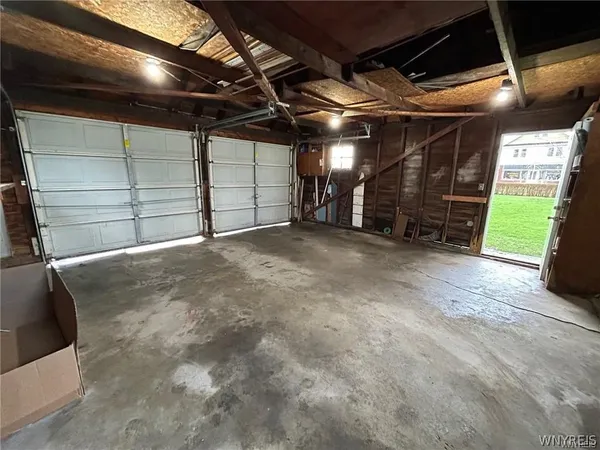 $1,600 | 175 12th Avenue, North Tonawanda, NY 14120