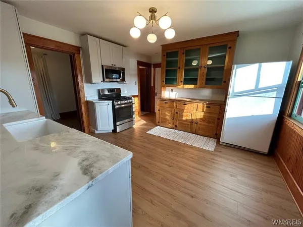 $1,600 | 175 12th Avenue, North Tonawanda, NY 14120