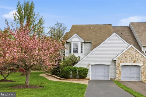 $595,000 | 61 Harlow Circle, Lower Gwynedd, PA 19002