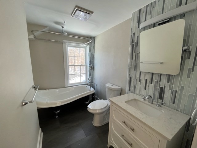 30 Court Street Groton, MA 01450 - Photo 15 of 22