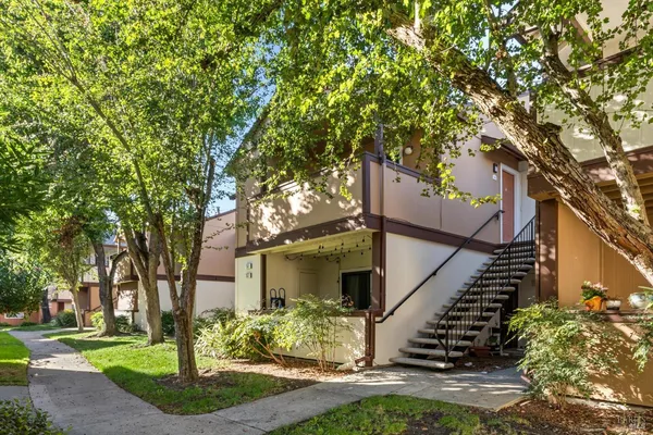 $349,000 | 8201 Camino Colegio, Unit 158, Rohnert Park, CA 94928