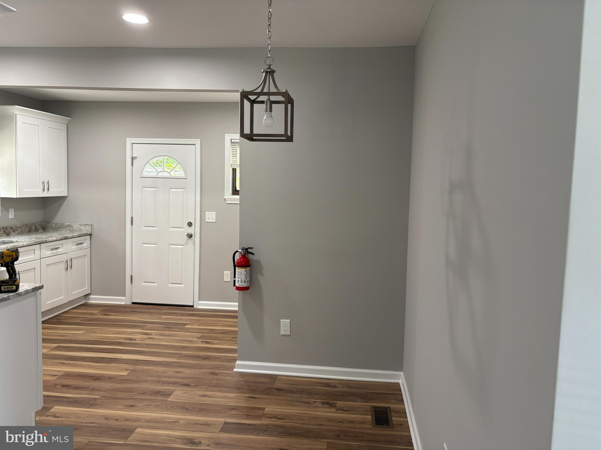 537 Bridgeboro Street Riverside, NJ 08075 - Photo 11 of 27