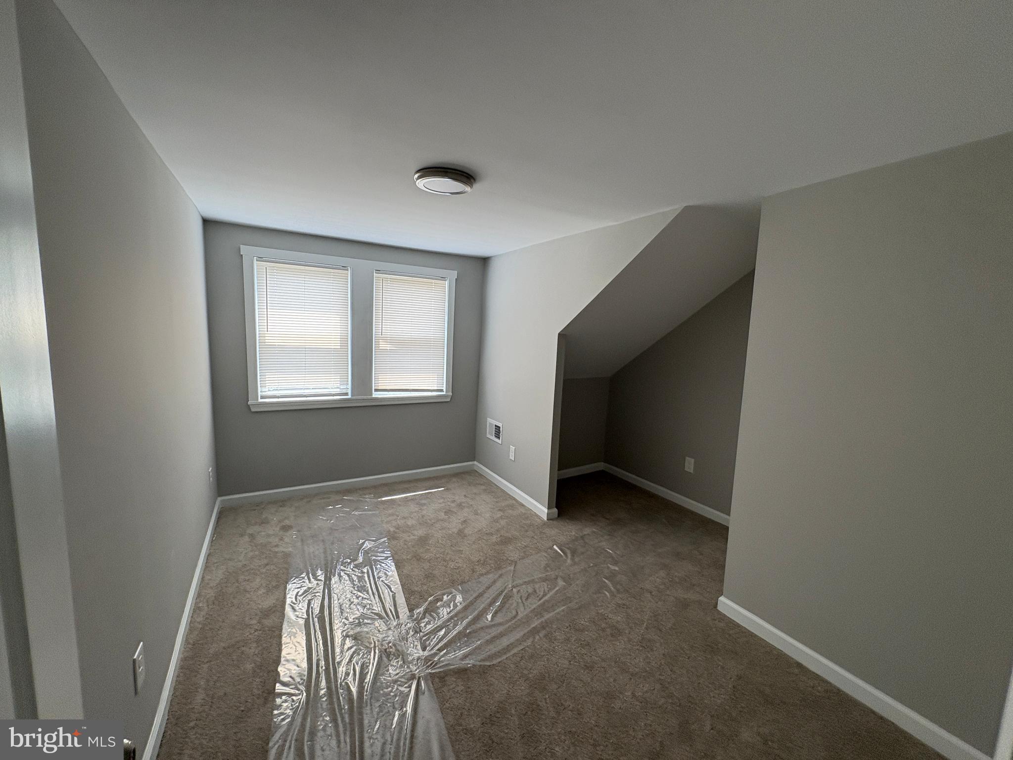 537 Bridgeboro Street Riverside, NJ 08075 - Photo 23 of 27 Bedroom 3