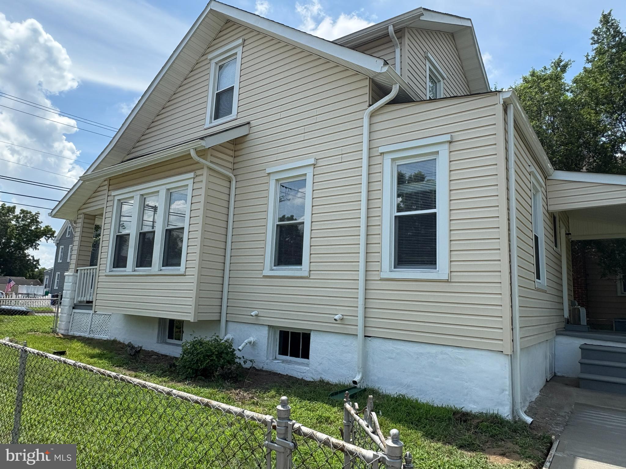 537 Bridgeboro Street Riverside, NJ 08075 - Photo 6 of 27