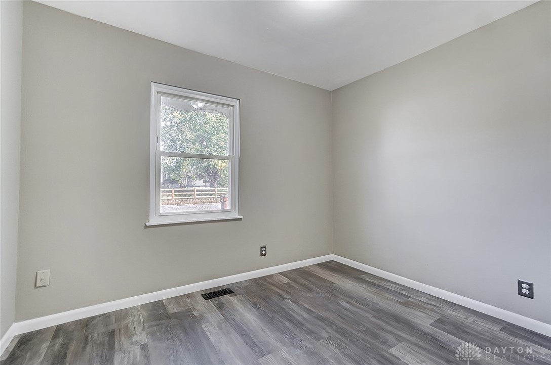 1035 Sycamore Road Park Layne, OH 45344 - Photo 19 of 23