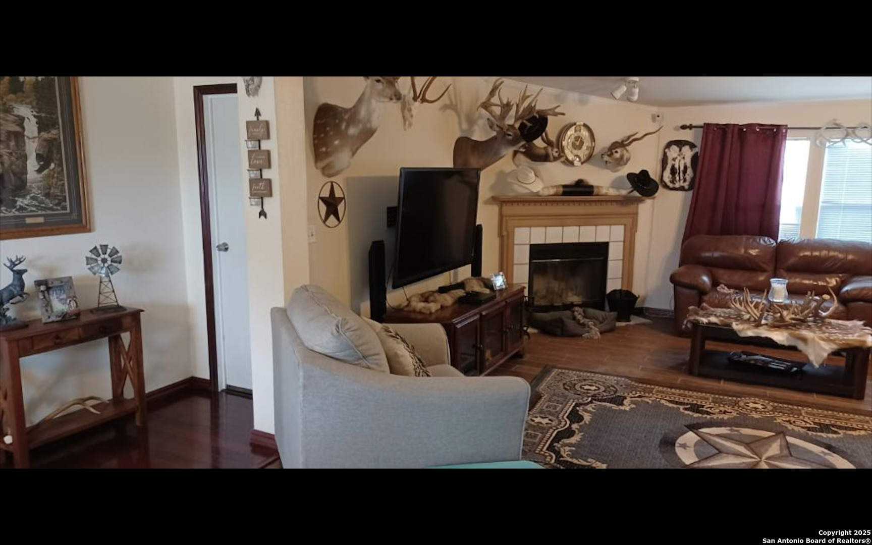 988 Sd 71600 Rocksprings, TX 78880 - Photo 17 of 25 a living room with furniture and a fireplace