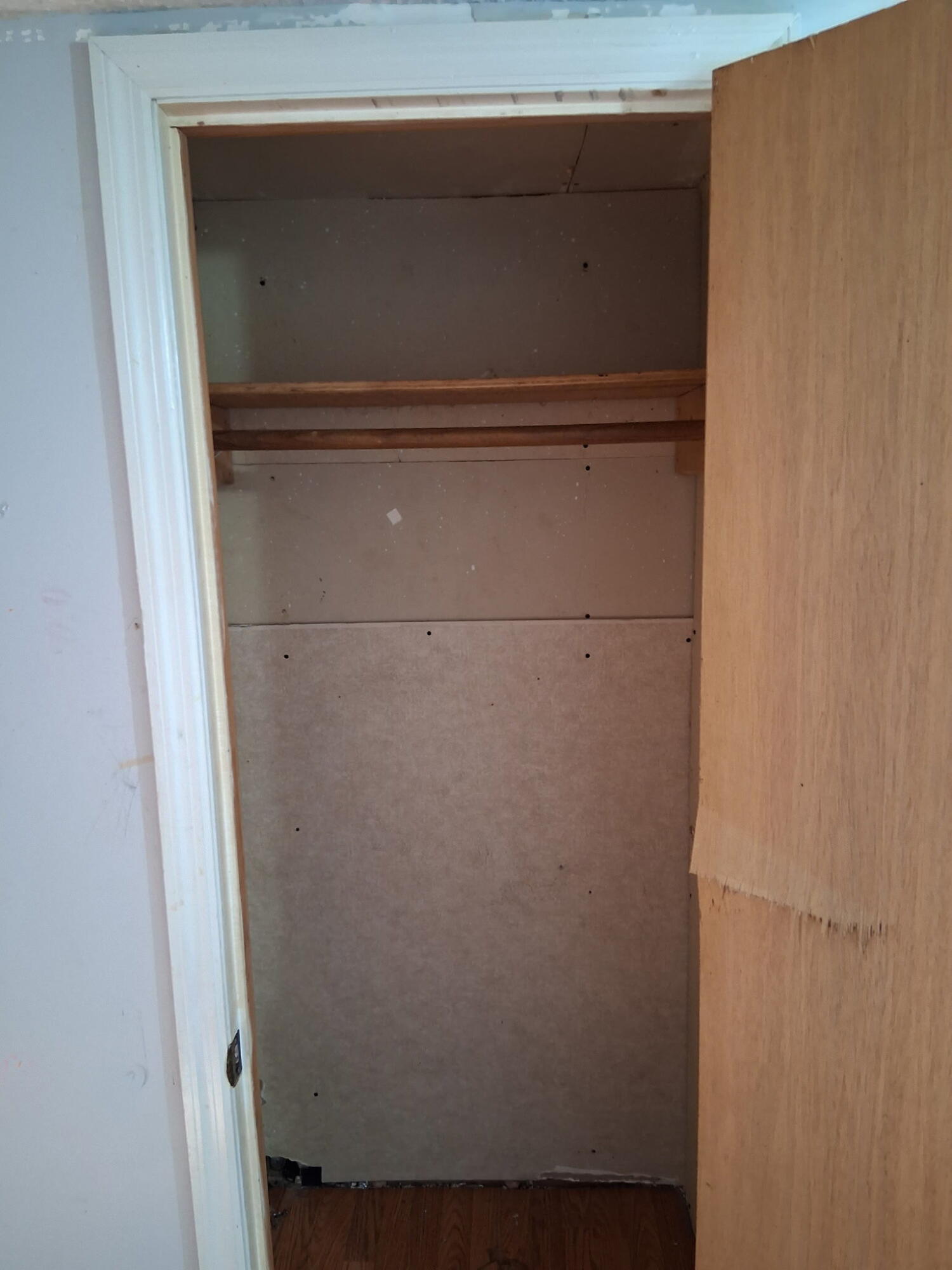 1370 Old Graysville Road Dayton, TN 37321 - Photo 22 of 23 Closet