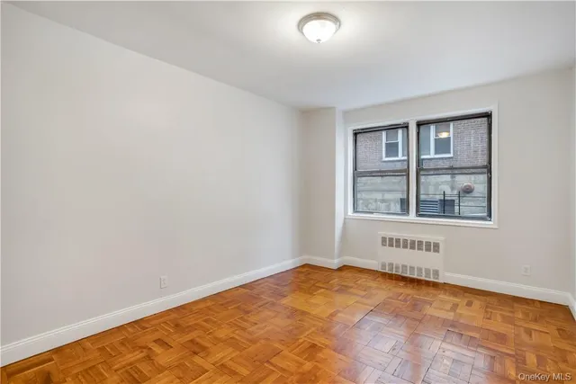 $2,695 | 140 East Hartsdale Avenue, Unit 1F, Hartsdale, NY 10530