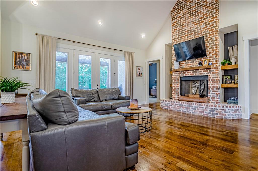 85 Lee Road Smiths Station, AL 36877 - Photo 7 of 36 Gallery Image 7
