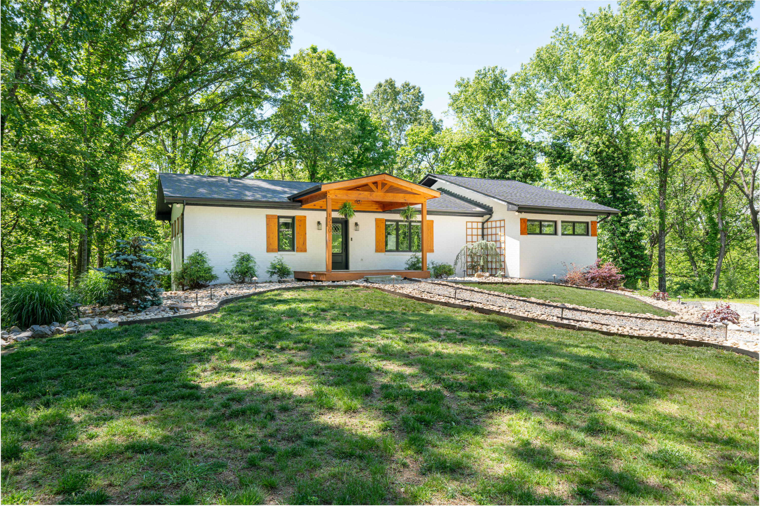 1230 Old Hollow Road Buchanan, VA 24066 - Photo 1 of 30 Main