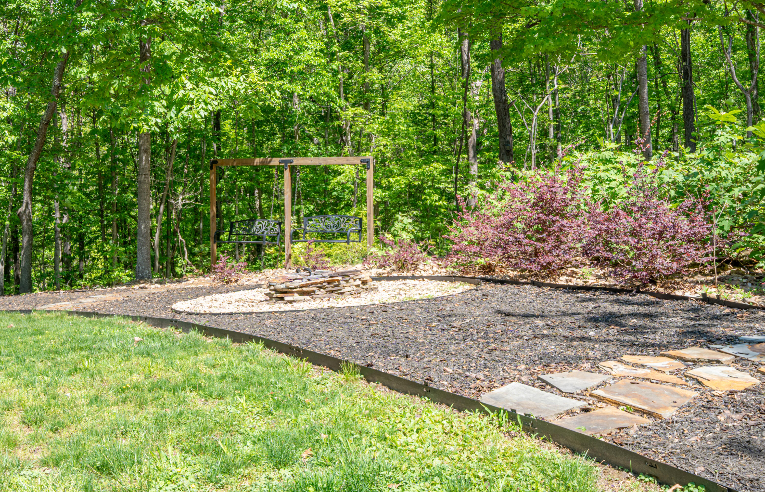 1230 Old Hollow Road Buchanan, VA 24066 - Photo 26 of 30 Yard