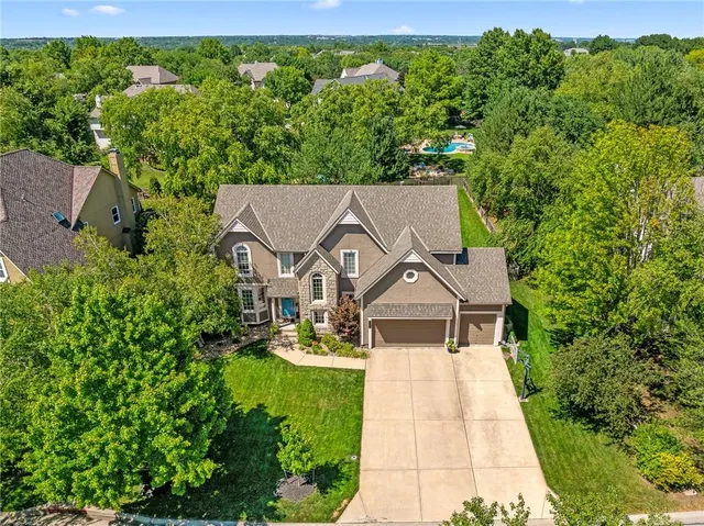 $630,000 | 12508 West 130th Terrace, Overland Park, KS 66213