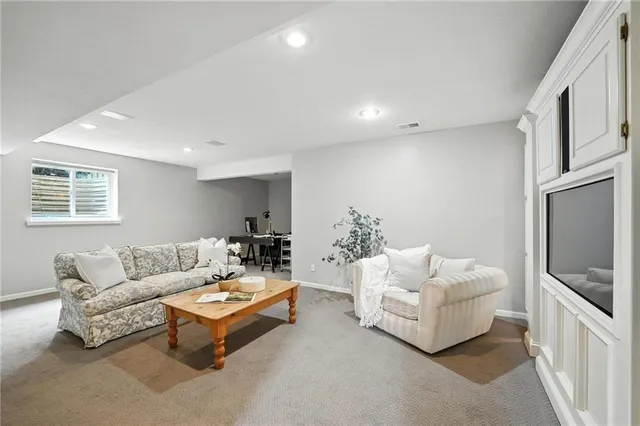 $630,000 | 12508 West 130th Terrace, Overland Park, KS 66213