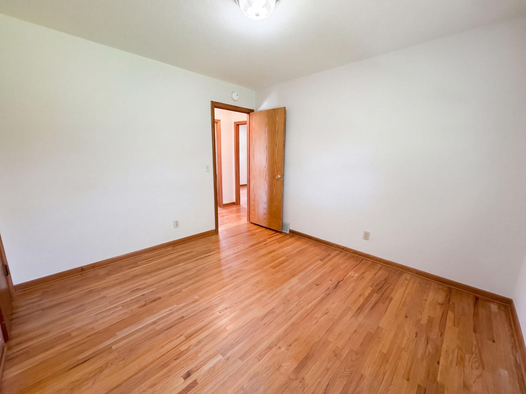 5964 Decatur Avenue North New Hope, MN 55428 - Photo 10 of 31 Gallery Image 10
