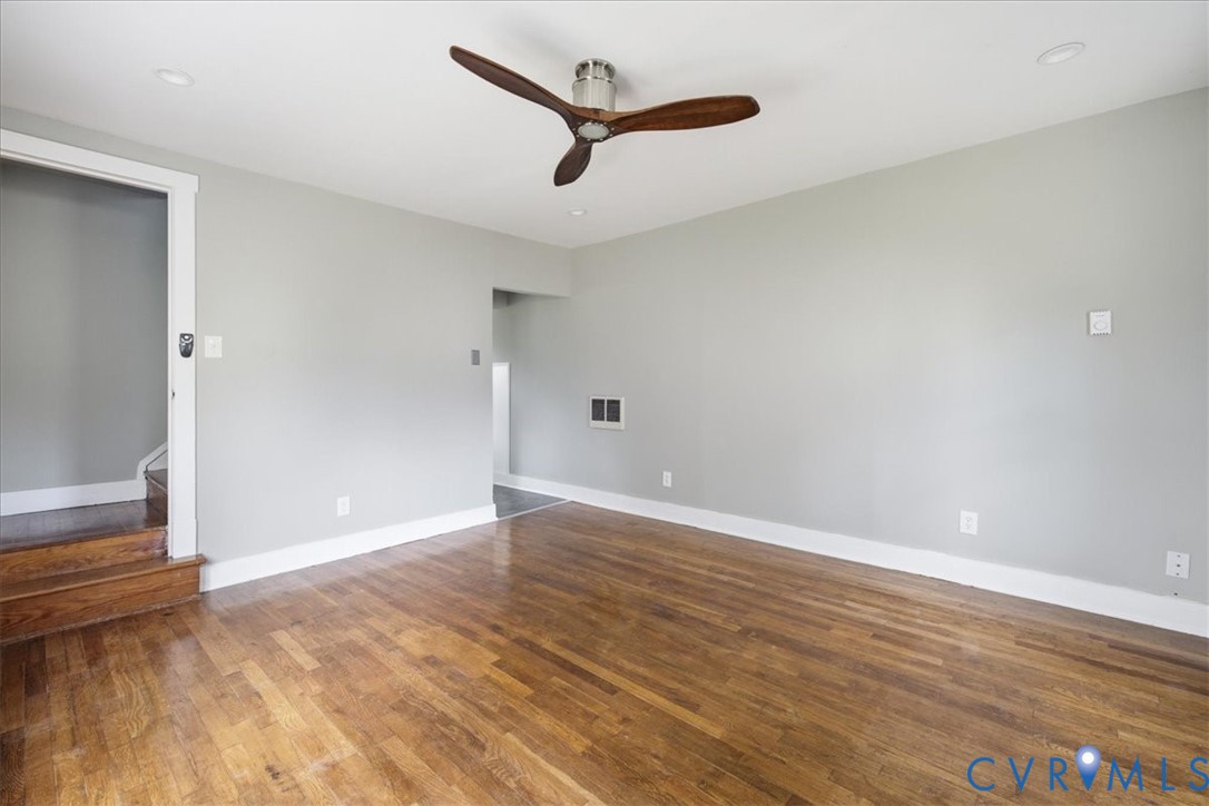7232 Hopkins Road North Chesterfield, VA 23237 - Photo 28 of 34 Hardwood flooring, recessed lighting, and a contem