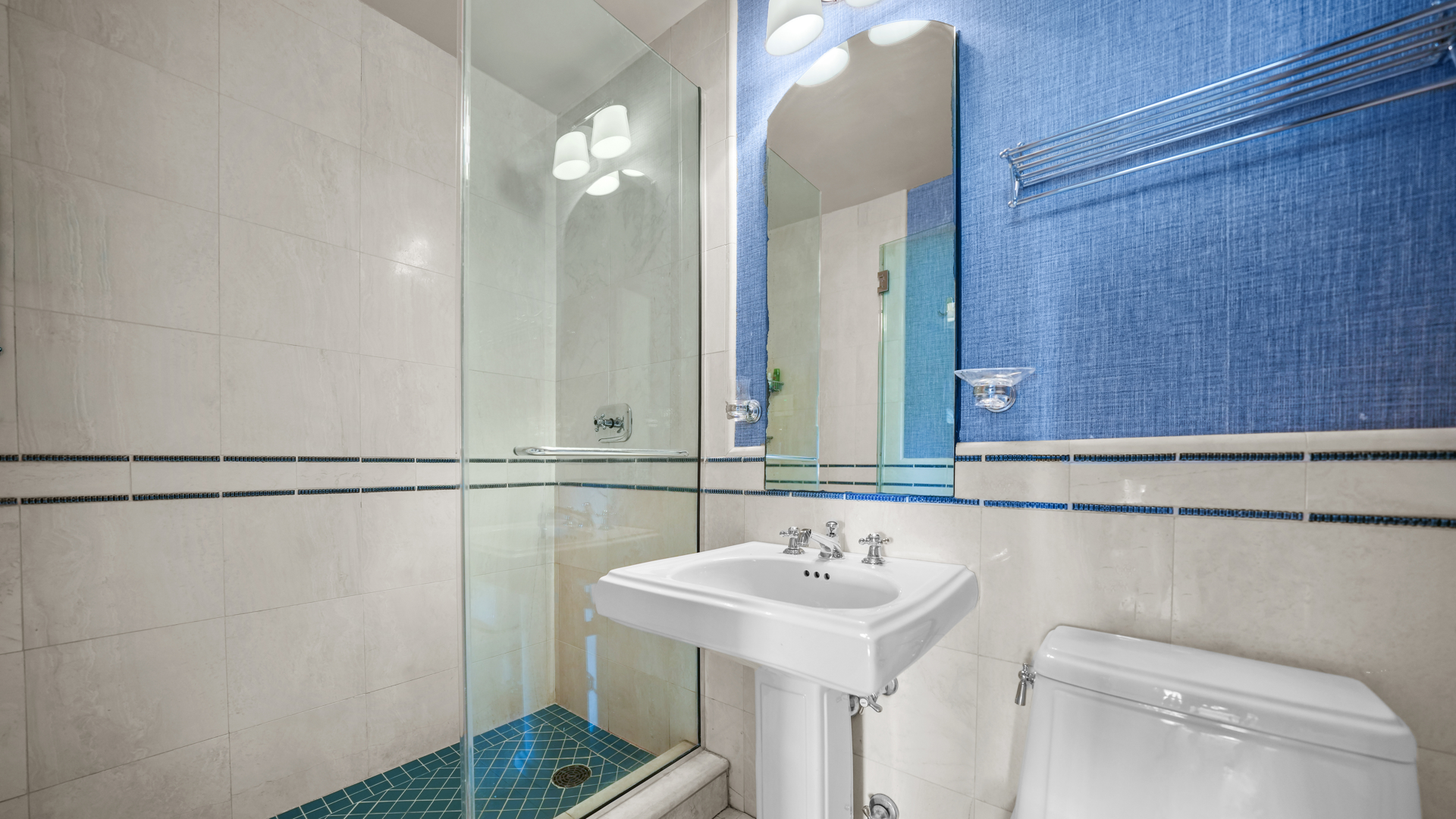176 East 71st Street, Unit PHD Manhattan, NY 10021 - Photo 13 of 15