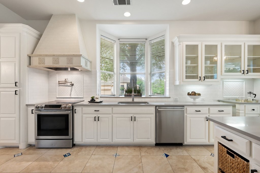 505 Sarazen Loop South Georgetown, TX 78628 - Photo 14 of 40