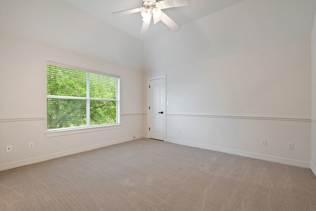 505 Sarazen Loop South Georgetown, TX 78628 - Photo 26 of 40