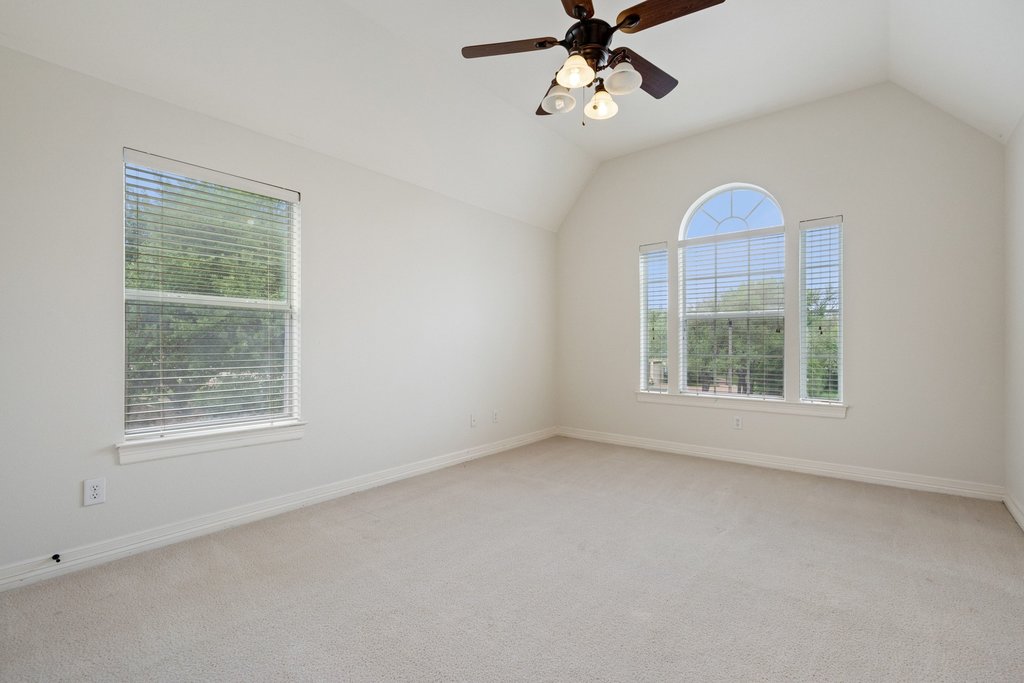 505 Sarazen Loop South Georgetown, TX 78628 - Photo 28 of 40