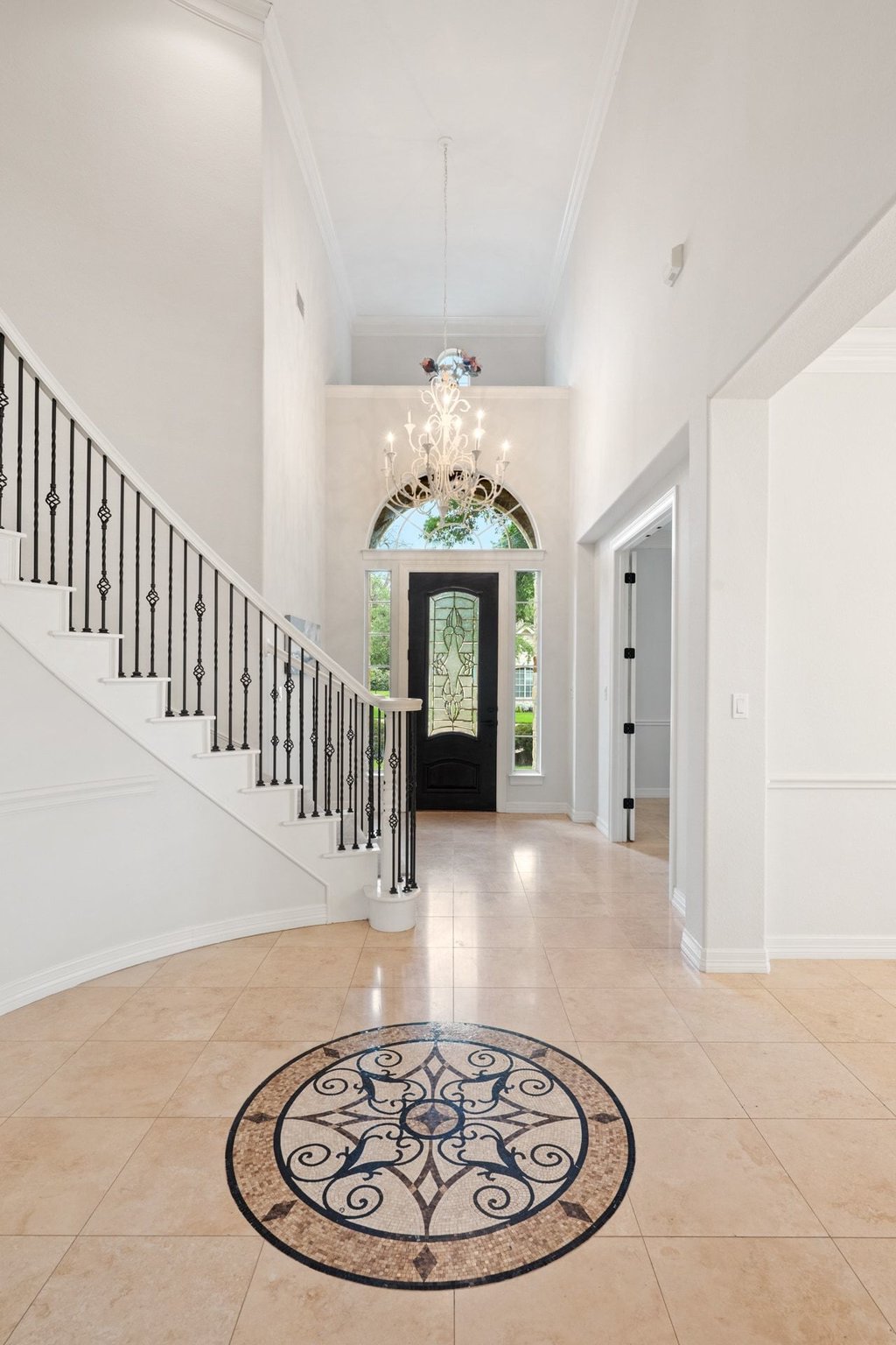 505 Sarazen Loop South Georgetown, TX 78628 - Photo 3 of 40