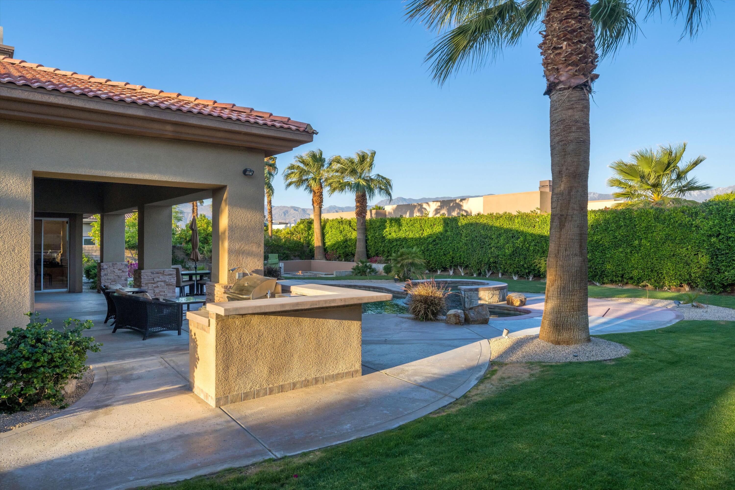 105 Rancho Vista Lane Rancho Mirage, CA 92270 - Photo 16 of 53 14-Photo-14