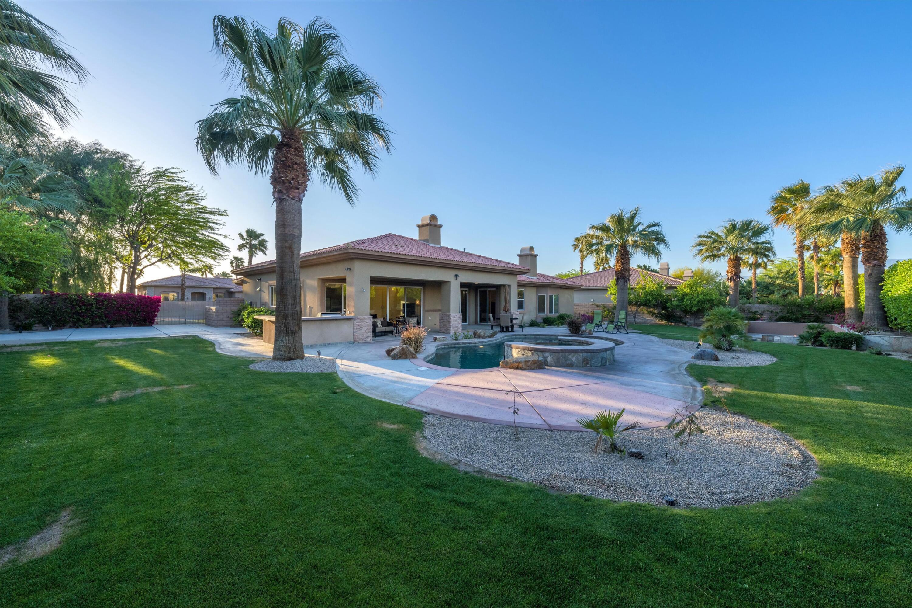105 Rancho Vista Lane Rancho Mirage, CA 92270 - Photo 19 of 53 17-Photo-17
