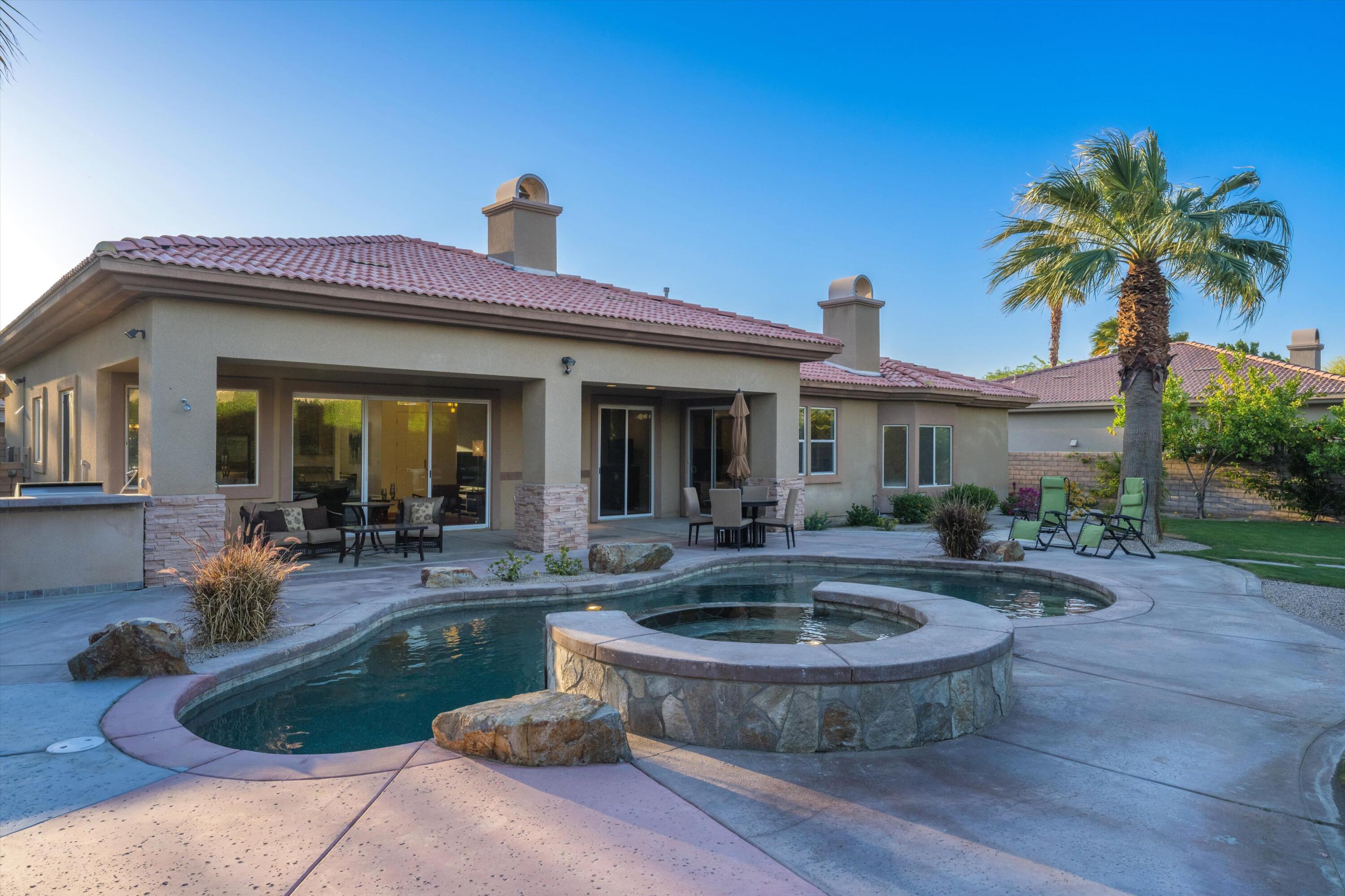 105 Rancho Vista Lane Rancho Mirage, CA 92270 - Photo 20 of 53 18-Photo-18
