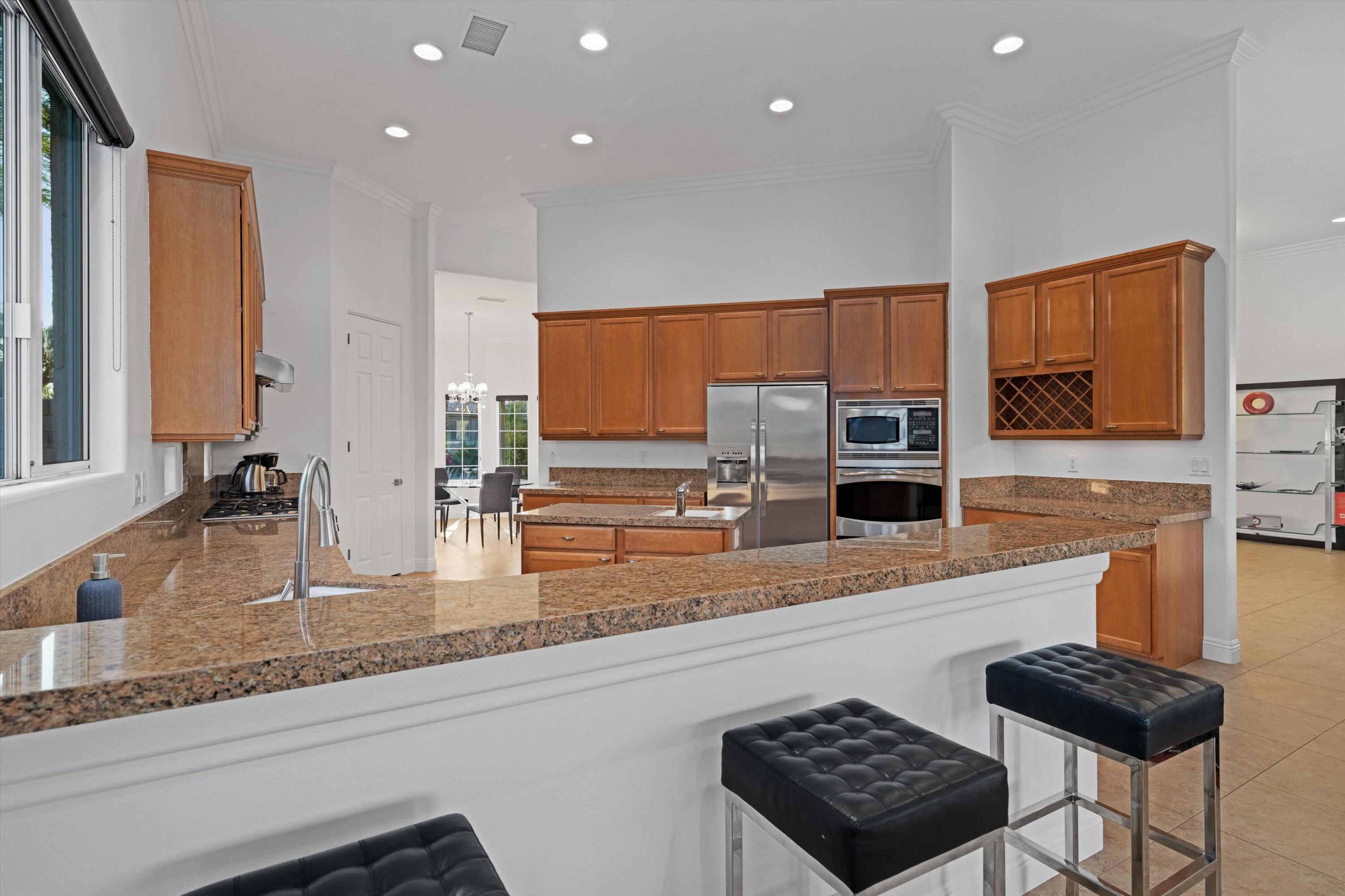 105 Rancho Vista Lane Rancho Mirage, CA 92270 - Photo 38 of 53 38-Photo-38