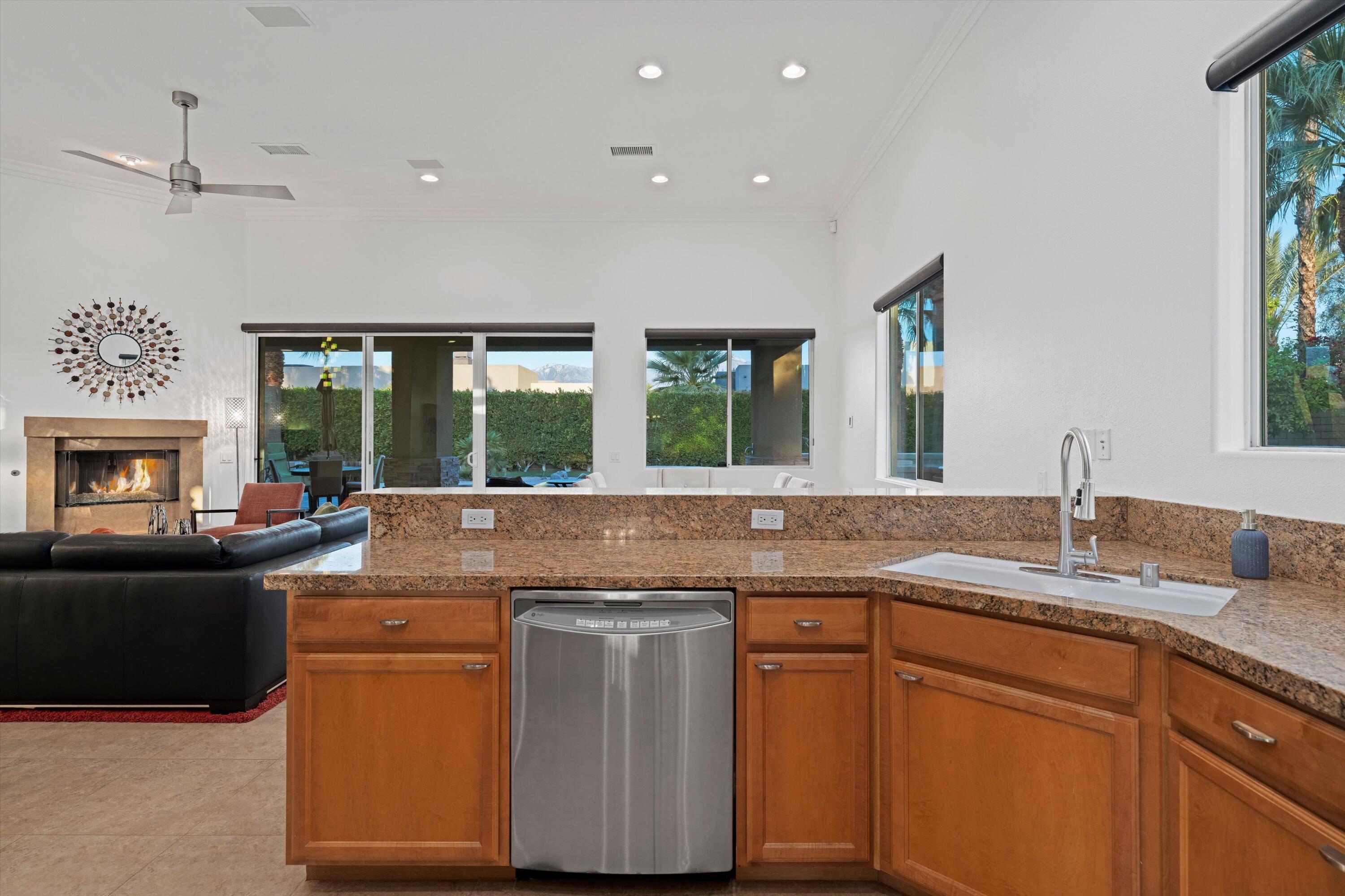 105 Rancho Vista Lane Rancho Mirage, CA 92270 - Photo 41 of 53 41-Photo-41