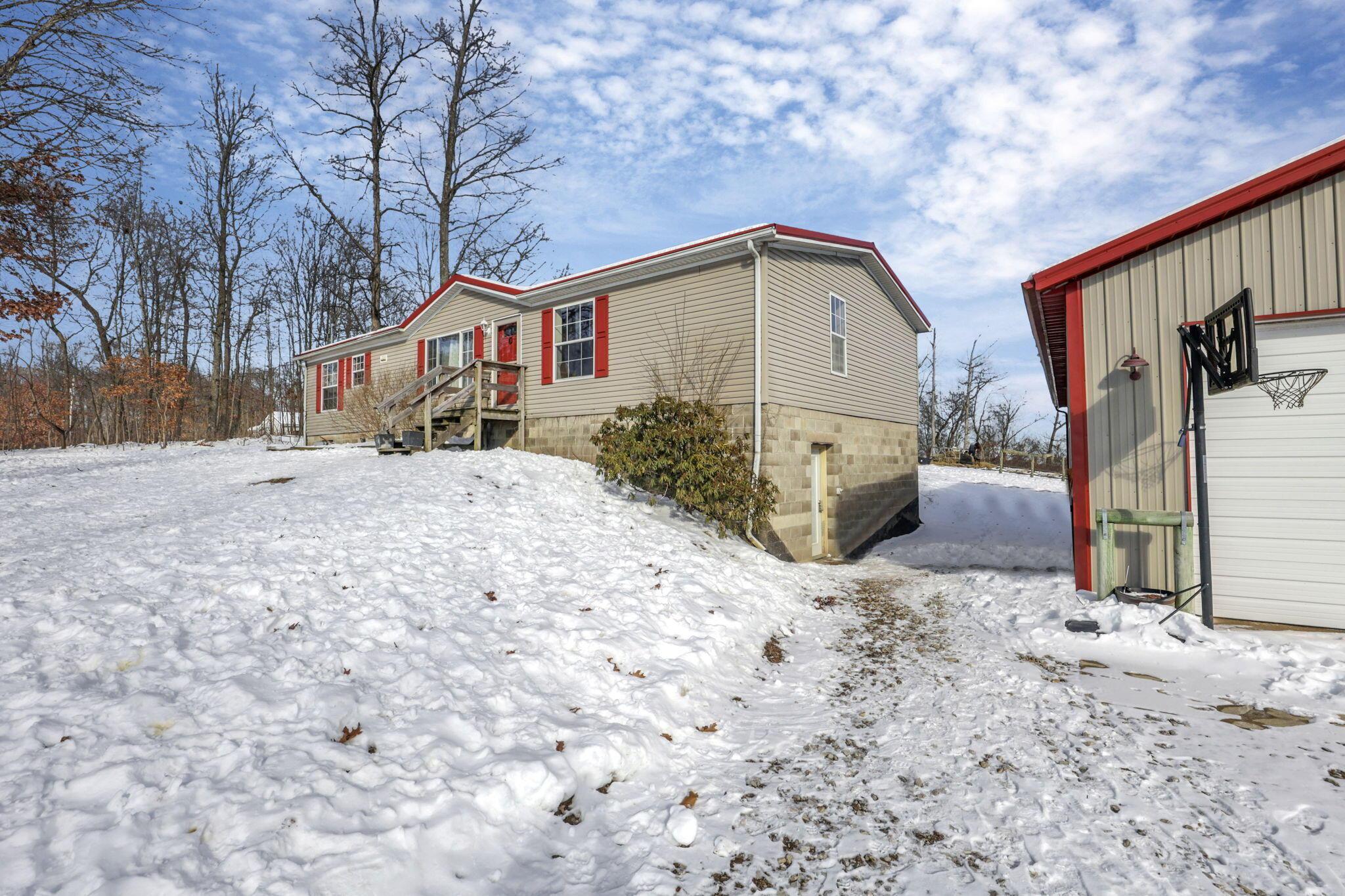 1840 Flint Ridge Road Hopewell, OH 43746 - Photo 6 of 85 6-web-or-mls-0N4A5874