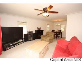 5 Meadowlark Lane Springfield, IL 62702 - Photo 4 of 12 Gallery Image 4
